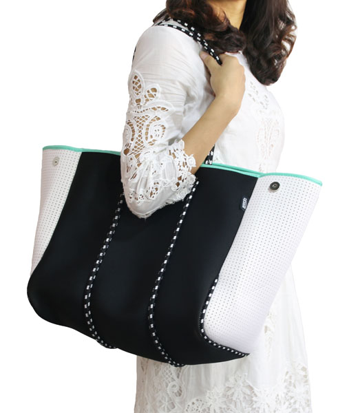 QOGiR Neoprene Multipurpose Beach Bag Tote with Inner Zipper Pocket and  Movable Board _Shopping Online